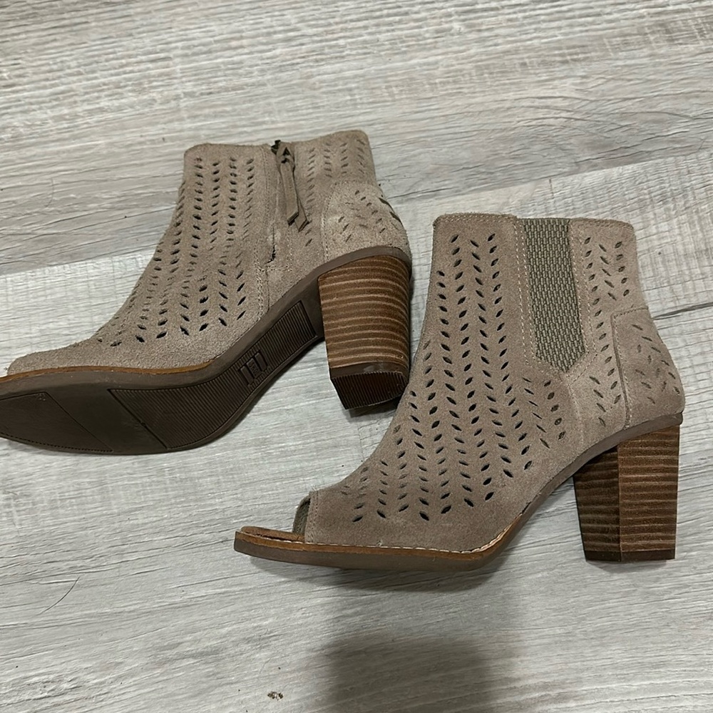 Grey TOMS booties